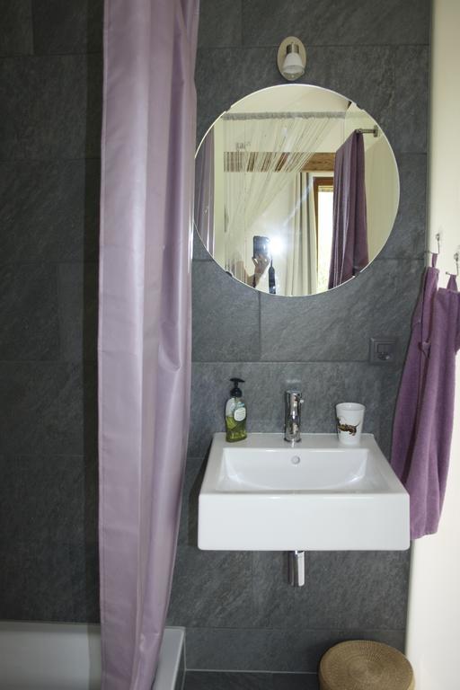 Villa Ofenhaus à Morat Chambre photo